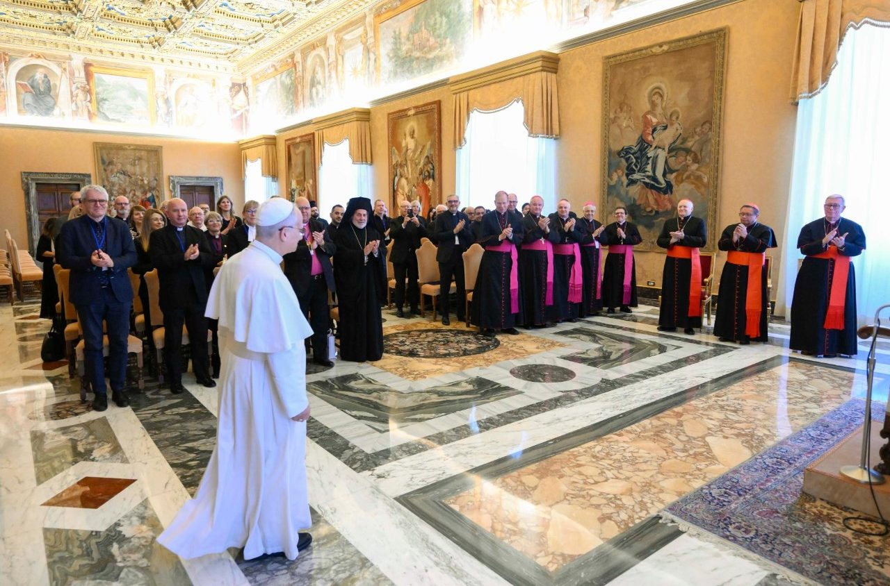 Pope: New Charta Oecumenica shows shared journey of European Churches - Vatican News